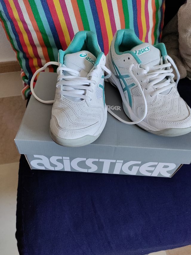 Deportivas ASICS