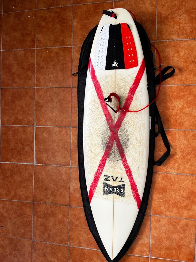 Tabla de surf shortboard Taz Kream de 6.0 pies de segunda mano por 380