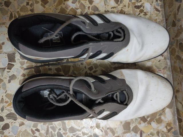 Zapatos y Guantes de golf