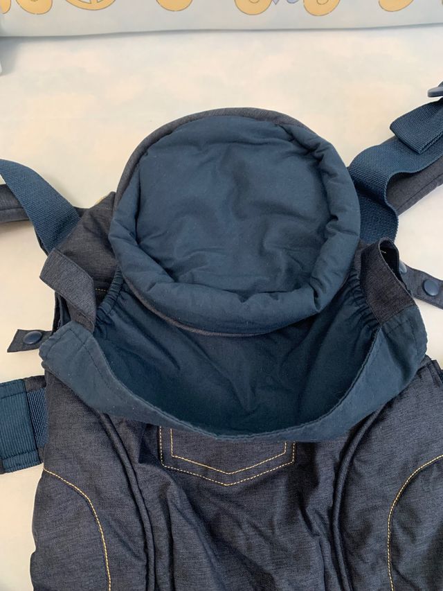 Mochila Porta bebé como nuevo