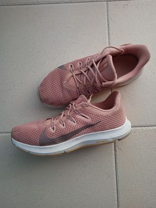 ZAPATILLAS NIKE RUNNING QUEST MUJER