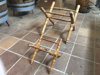 Soportes cubas de vino