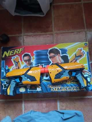 nerf con chalecos y gafas 