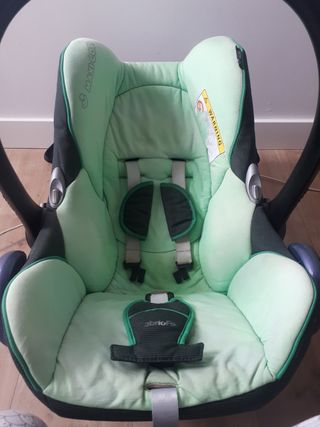 MAXI COSI + BASE ISOFIX