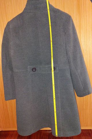 Abrigo Zara talla M-L paño gris 