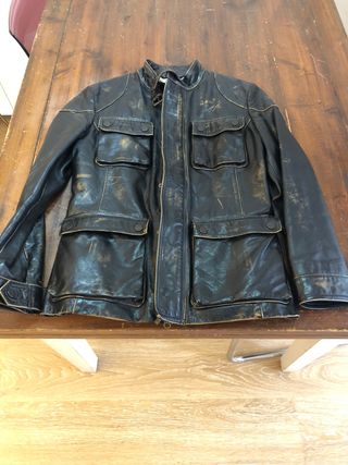 Chaqueta de cuero liberto