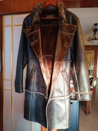 Abrigo Mujer piel con forro de piel