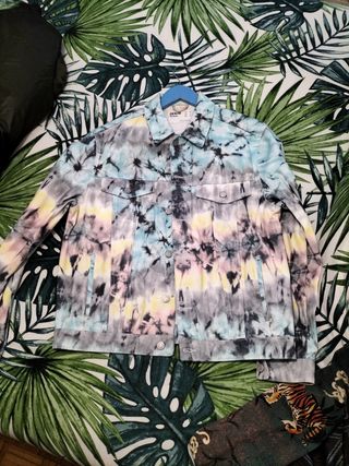 Cazadora Bershka 