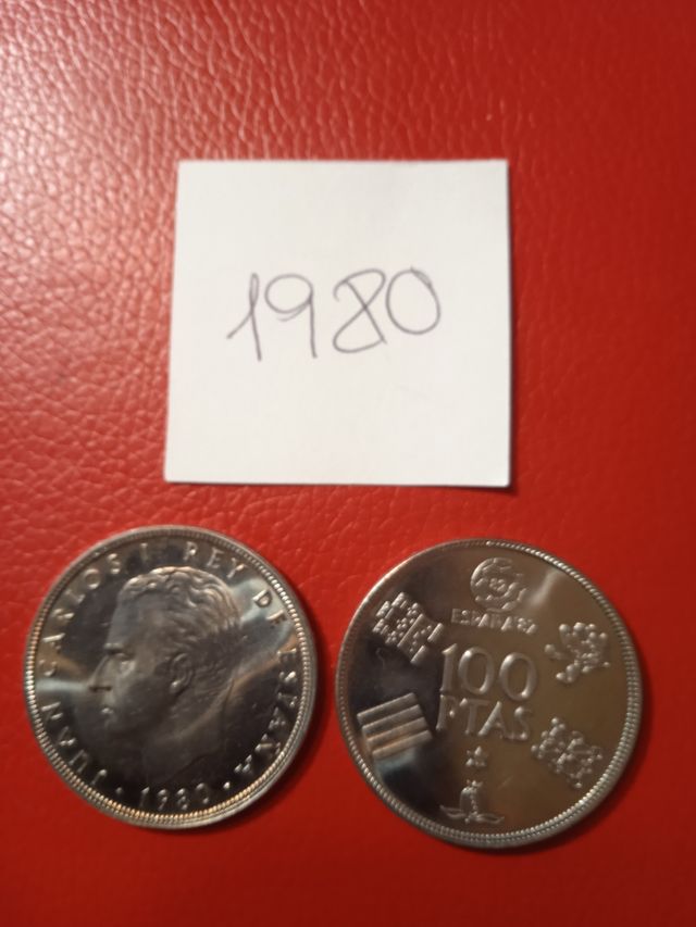 2 monedas de 100 pesetas