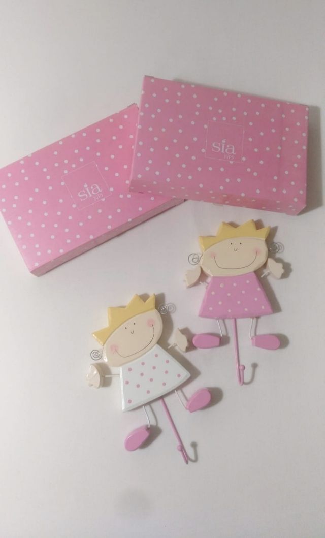 COLGADOR PERCHERO INFANTIL