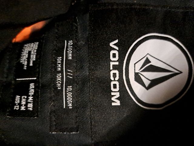 mono sky/snow volcom para 11-14 años