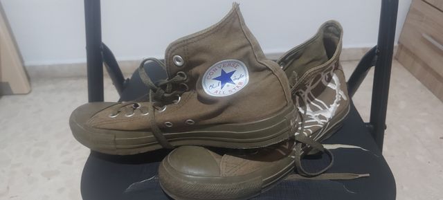 converse Chuck Taylor signo anarquista