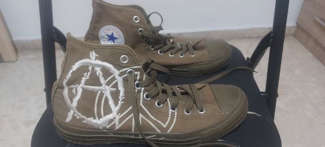converse Chuck Taylor signo anarquista