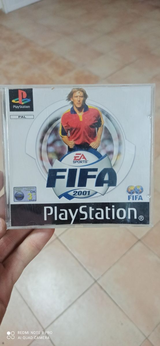 FIFA 2001 PlayStation muy bien cuidado