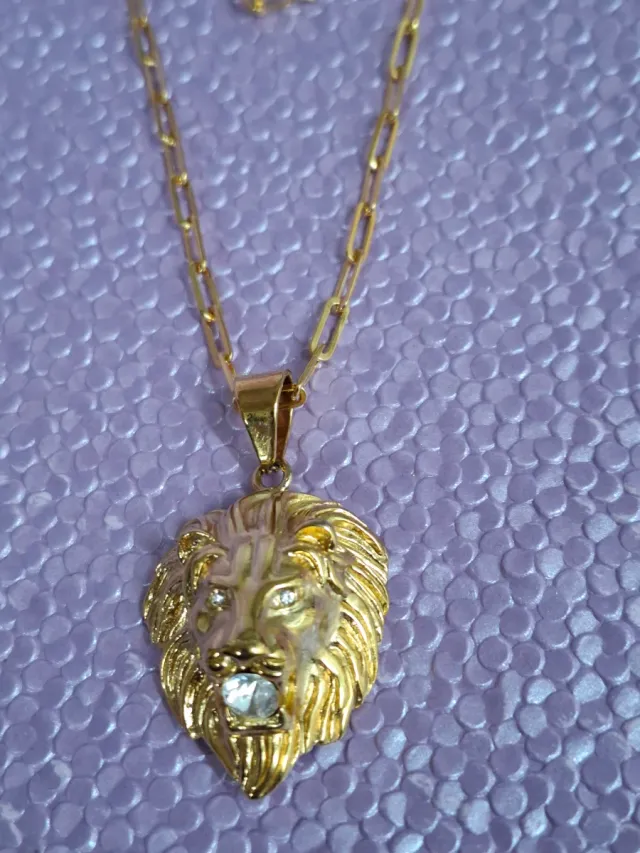 Colgante Faraón Baño oro 18kl, cadena 50cm