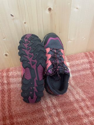 Zapatillas montaña talla 38