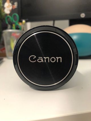 CANON FD 100-200mm f/5.6 S.C