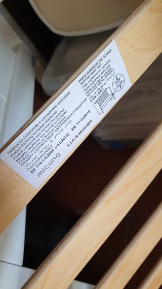 CUNA DE BEBÉ MARCA MI CUNA DE MADERA COLOR BLANCO