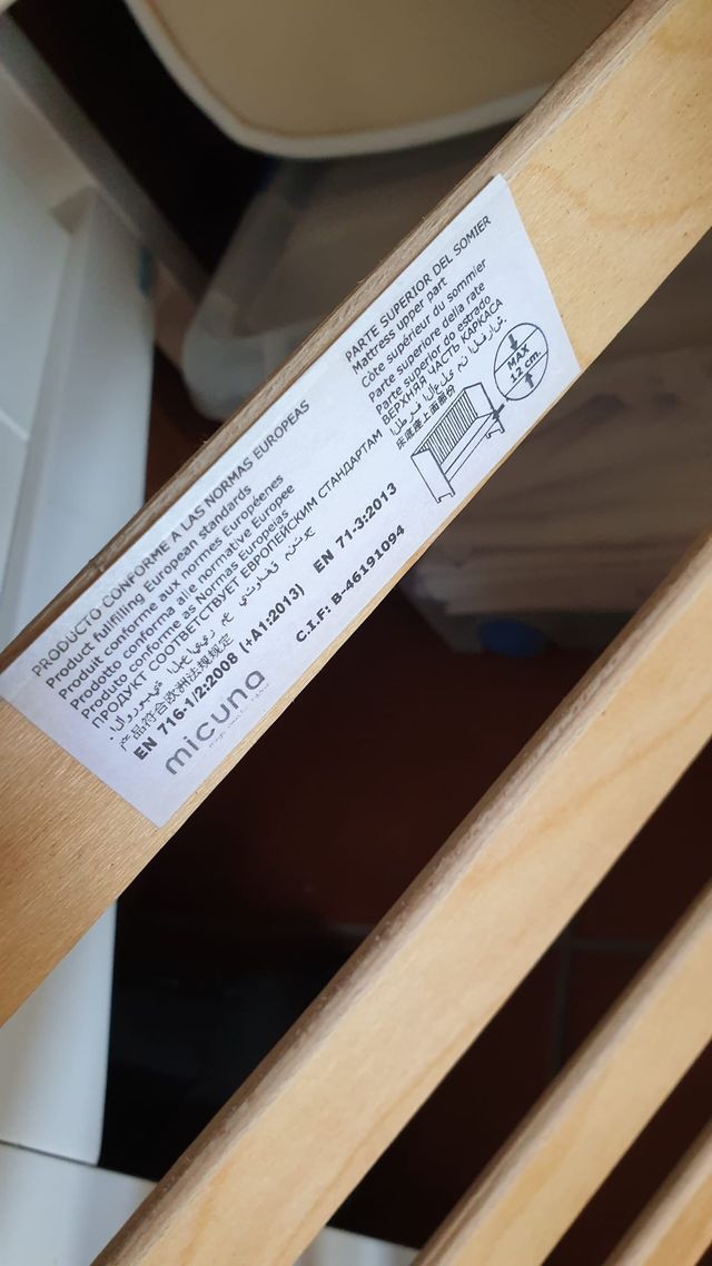 CUNA DE BEBÉ MARCA MI CUNA DE MADERA COLOR BLANCO