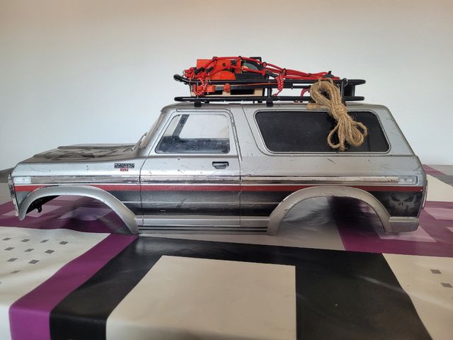 carrocería bronco rígida