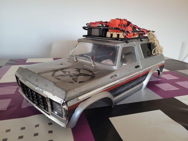 carrocería bronco rígida