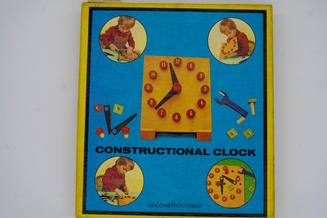TOFA COnstructional clock giocattolo vintage