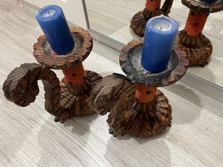 Pareja de candelabros de madera talladaartesanales