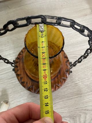 Candelabro de madera tallada y forja.