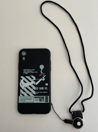 FUNDA NIKE/OFF WHITE XR
