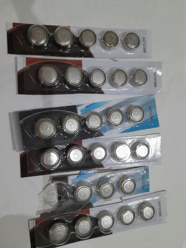 pilas alcalinas 1.5V. tipos ag 1, ag 3,ag12 y ag 4