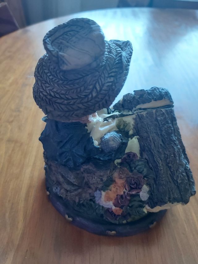 Mealheiro antigo figura cerâmica (lenhador)