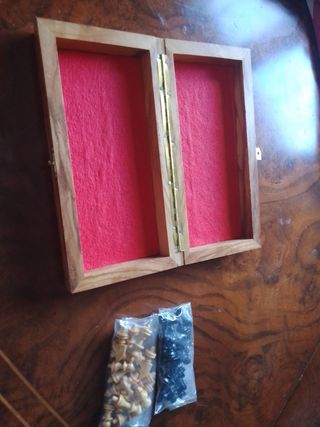 tablero ajedrez de madera artesanal vintage