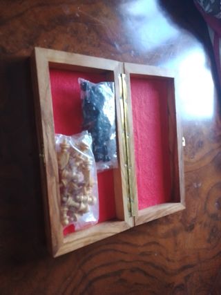 tablero ajedrez de madera artesanal vintage