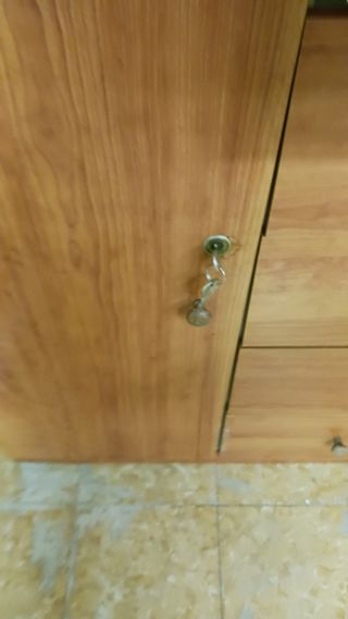 mueble cajonero con llave