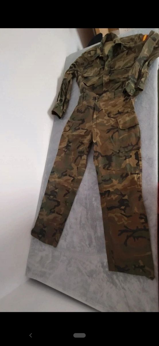 traje de campaña ejército español
