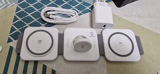 Estación de carga inalambrica 3 en 1