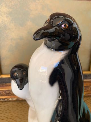 PAREJA DE PINGÜINOS. MANISES. 