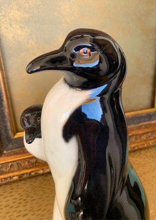 PAREJA DE PINGÜINOS. MANISES. 