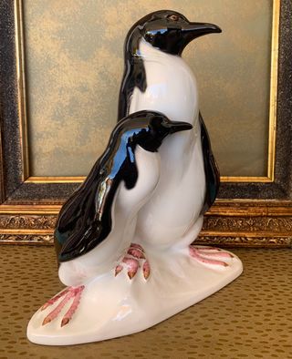 PAREJA DE PINGÜINOS. MANISES. 