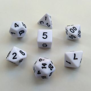D&D dadi da gioco bianchi