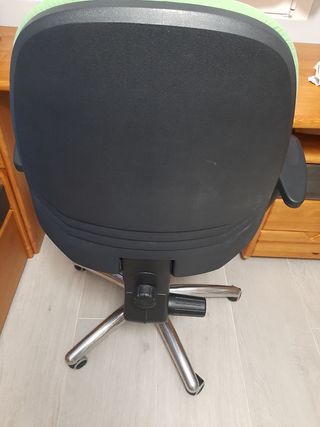 SILLA DE ESCRITORIO-OFICINA