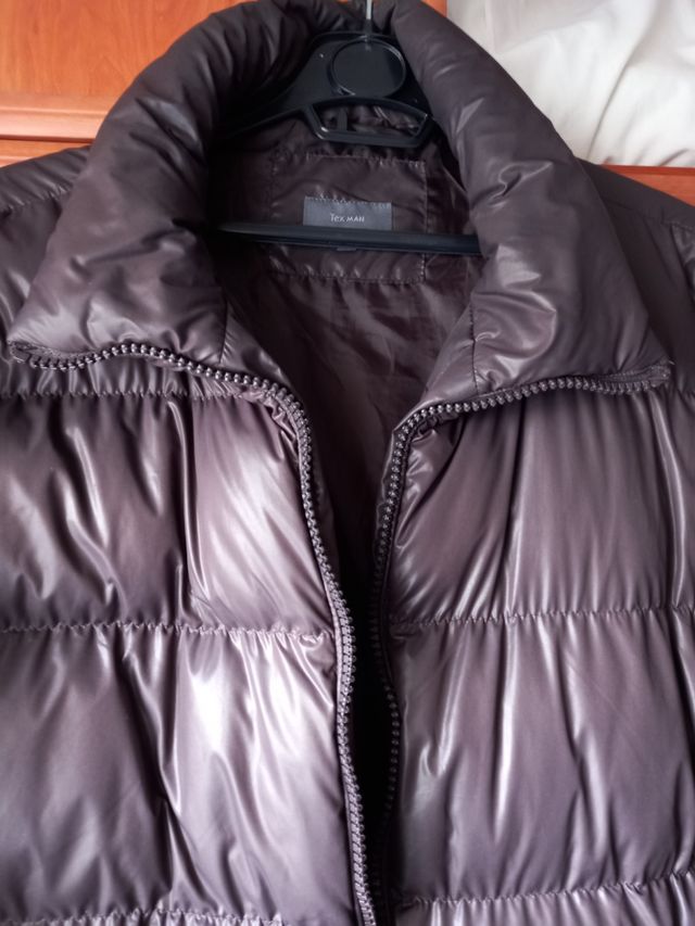 anorak de chico, nuevo, color marrón chocolate🟤