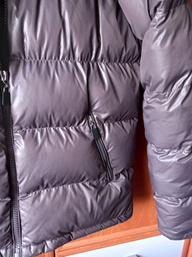 anorak de chico, nuevo, color marrón chocolate🟤