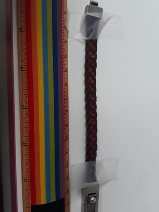 pulsera uno de 50.cuero