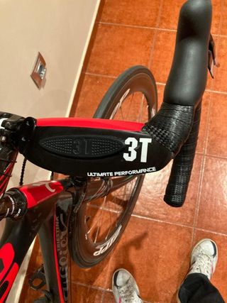 bicicleta gimnasio pesas