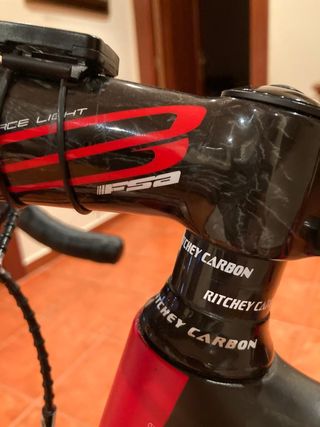 bicicleta gimnasio pesas