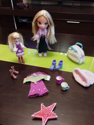 Muñeca Bratz y mini Bratz