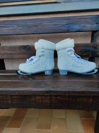 pattini da ghiaccio donna