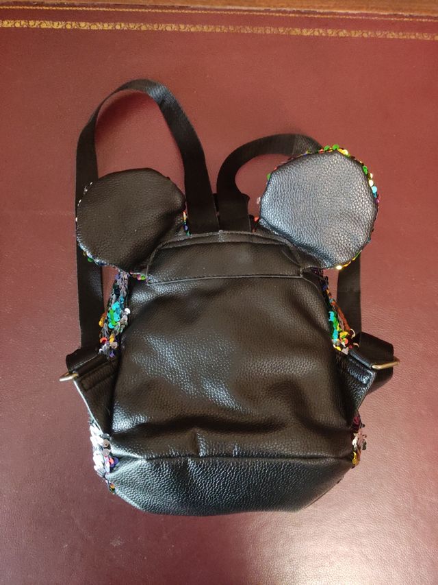 Sneakers con ruote più zaino