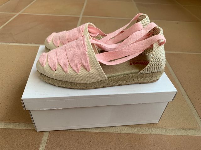 Zapatillas mallorquinas niña talla 33